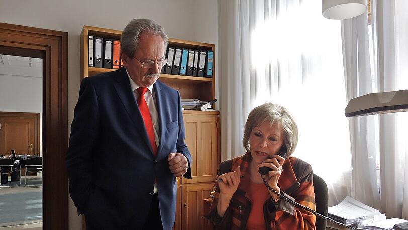 An seiner Chefsekretärin Christine Rauch führte auf dem Weg zu Christian Ude kein Weg vorbei. An seiner Chefsekretärin Christine Rauch führte auf dem Weg zu Christian Ude kein Weg vorbei.