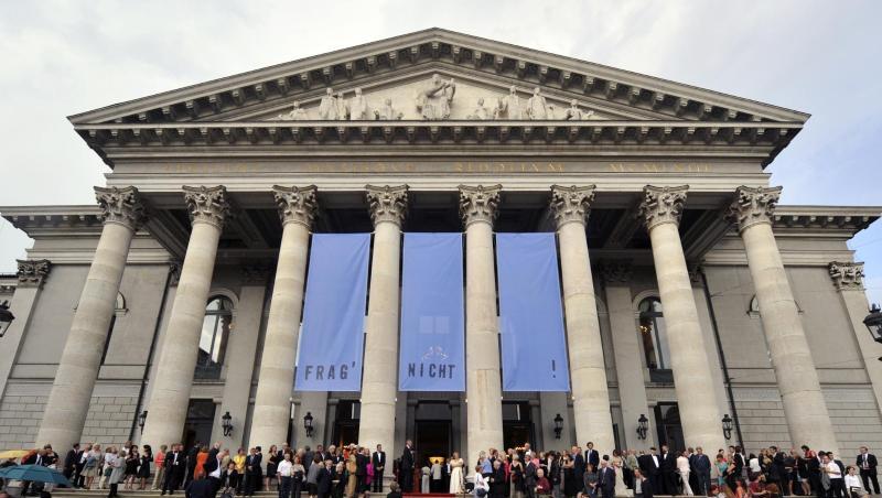 Das Gebäude des Münchner Nationaltheaters. Foto: Andreas Gebert/dpa/Archivbild Das Gebäude des Münchner Nationaltheaters. Foto: Andreas Gebert/dpa/Archivbild