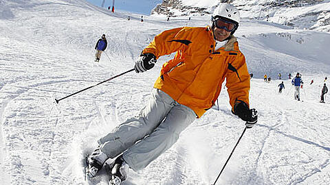 So fährt der Siemens-Chef: Peter Löscher bekannte sich auf der Zugspitze zum Skisport &ndash; geschäftlich und privat.