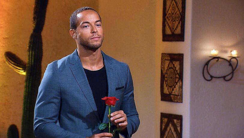 Schon die Frauen gingen freiwillig: Bachelor Andrej Mangold ist enttäuscht. Schon die Frauen gingen freiwillig: Bachelor Andrej Mangold ist enttäuscht.