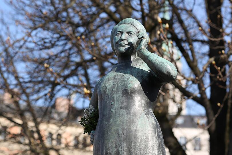 Liesl Karlstadt (1892 &ndash; 1960), Schauspielerin und Kabarettistin.