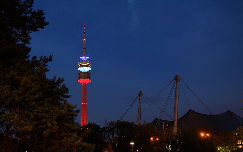 Das Feuerspektakel am Münchner Nachthimmel.
