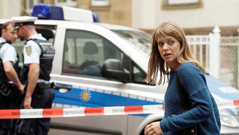 Heike Makatsch als Hauptkommissarin Ellen Berlinger in einer Szene des Freiburger "Tatort - Fünf Minuten Himmel" Heike Makatsch als Hauptkommissarin Ellen Berlinger in einer Szene des Freiburger "Tatort - Fünf Minuten Himmel"