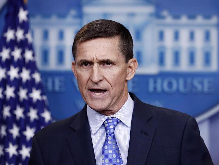Michael Flynn, ehemaliger Nationaler Sicherheitsberater, musste schon im Februar 2017 abtreten, weil er über Kontakte mit ausländischen Stellen geschwiegen hatte.