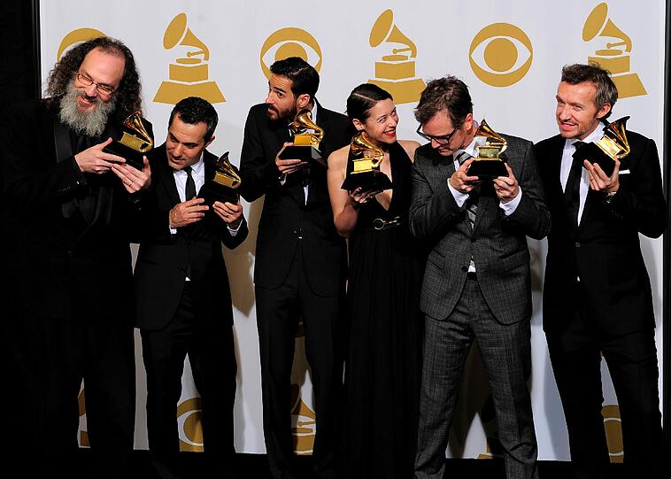 Grammys: Triumph für Adele, Tränen für Whitney Houston - Promis - Abendzeitung München
