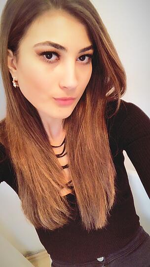 Dilara (19)