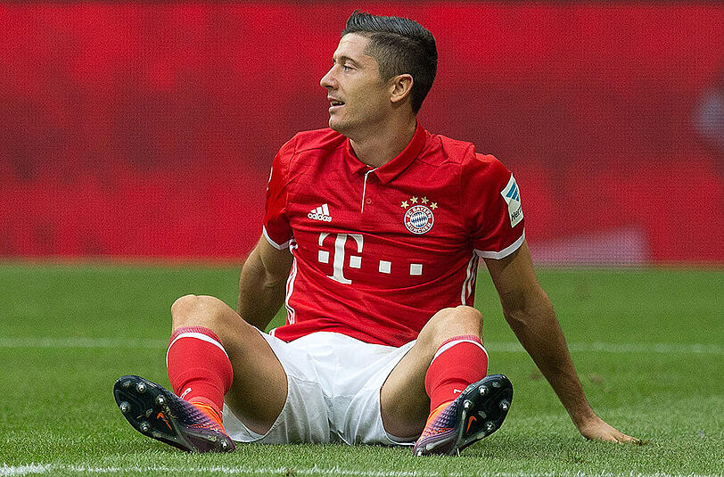 ROBERT LEWANDOWSKI - NOTE 4: Der Mittelstürmer hat fast doppelt so viele Bundesliga-Tore (128) wie Leverkusens gesamte Startelf (69) erzielt, doch so richtig ins Rollen kam er wieder nicht. Viel Bemühen, viel Laufarbeit, konnte sich gegen Tah und Dragovic nicht durchsetzen, blieb oft hängen.(Archivbild)