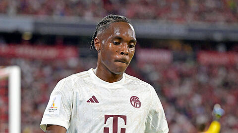 Mathys Tel wurde auf seinen Social-Media-Kanälen nach der Niederlage des FC Bayern gegen RB Leipzig rassistisch beleidigt.