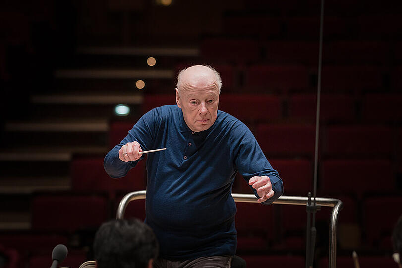 Bernard Haitink bei einer Probe.