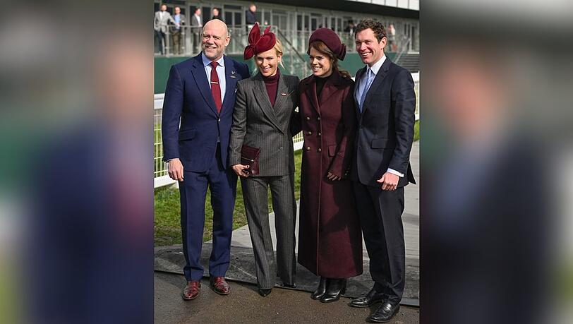 Mike Tindall, Zara Tindall, Prinzessin Eugenie und Jack Brooksbank (v.l.) in Cheltenham.