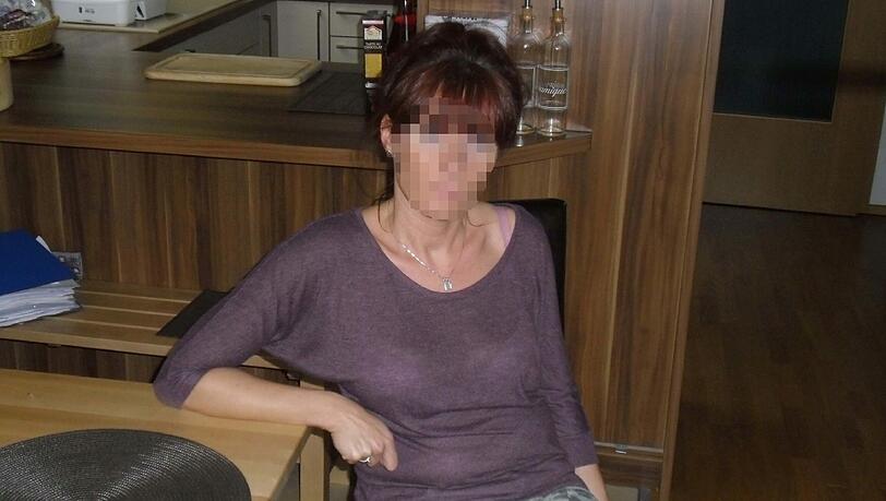 Sie hat Anzeige gegen die Kontrolleure erstattet: Heike T. will nicht erkannt werden. Sie hat Anzeige gegen die Kontrolleure erstattet: Heike T. will nicht erkannt werden.