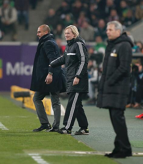 So hitzig debattierten Pep Guardiola und Bibiana Steinhaus.
