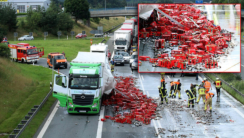 Ein polnischer Sattelzug steht am Freitag auf der A9 in der Einfahrt Himmelkron Richtung Berlin. Ein polnischer Sattelzug steht am Freitag auf der A9 in der Einfahrt Himmelkron Richtung Berlin.