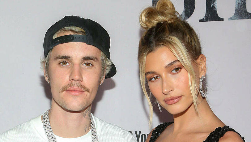 Justin Bieber und seine Ehefrau Hailey sind jetzt getauft. Justin Bieber und seine Ehefrau Hailey sind jetzt getauft.