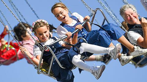 Am Familientag gibt's auf der Wiesn reduzierte Preise bei den Fahrgeschäften.