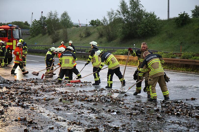 Der Bierfahrer wurde nicht verletzt, das Bier hingegen schon.