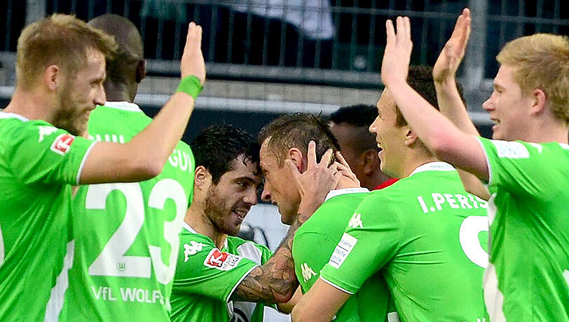 Momentan läuft's beim VfL Wolfsburg: Die Niedersachen sind Liga-Zweiter und damit erster Bayern-Verfolger. Momentan läuft's beim VfL Wolfsburg: Die Niedersachen sind Liga-Zweiter und damit erster Bayern-Verfolger.