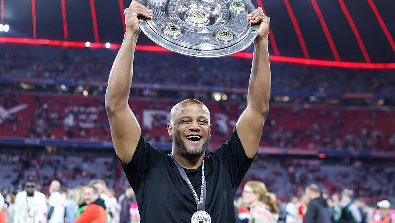 Feiern mit Handbremse: Trainer Vincent Kompany und seine Mannschaft haben keine interne Meisterfeier geplant.