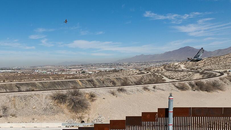US-Beh&ouml;rden arbeiten laut eigene Mitteilung "in beispielloser Weise" gegen Drohnenbedrohungen an der Grenze zu Mexiko zusammen. (Symbolbild)