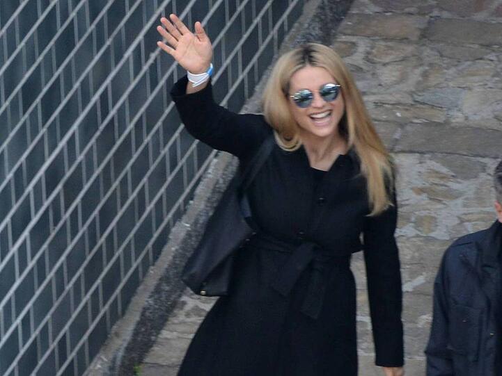 Mutterglück: Michelle Hunziker wird am Mittwochnachmittag aus der Geburtsklinik entlassen