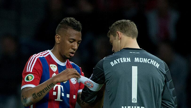 Manuel Neuer: Note 2. Geschlagen nach Hummels' Kopfball, doch Dante rettete für den Kapitän (nach Lahm-Aus). Stark gegen Kirchs Hammer (72.). Gutes Auge, schnell beim Rauslaufen. Verletzte sich an der Schulter. Tapferkeitsmedaille! Manuel Neuer: Note 2. Geschlagen nach Hummels' Kopfball, doch Dante rettete für den Kapitän (nach Lahm-Aus). Stark gegen Kirchs Hammer (72.). Gutes Auge, schnell beim Rauslaufen. Verletzte sich an der Schulter. Tapferkeitsmedaille!