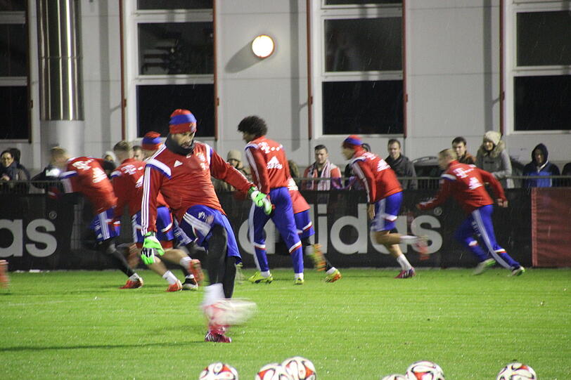 Vorbereitungen für die Rückrunde: Der FC Bayern startet ins Training. Die AZ war dabei. Die Bilder...