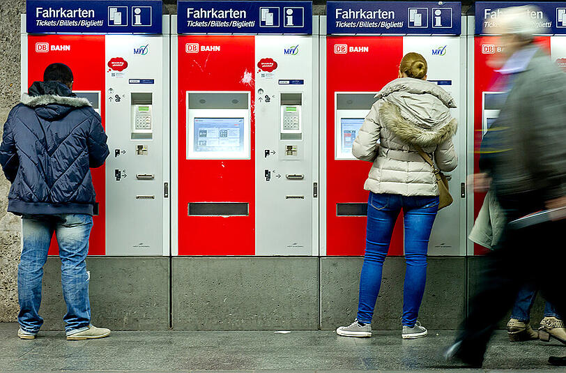 Zumindest was den Fernverkehr angeht, müssen Bahn-Kunden im neuen Jahr nicht tiefer in die Tasche greifen.