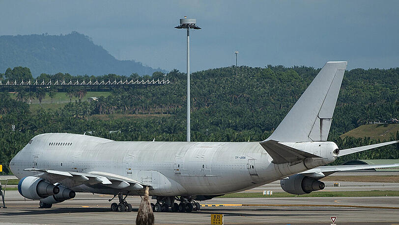 Eine der Maschinen vom Typ Boeing 747-200F am Flugahfen in Kuala Lumpur. Eine der Maschinen vom Typ Boeing 747-200F am Flugahfen in Kuala Lumpur.