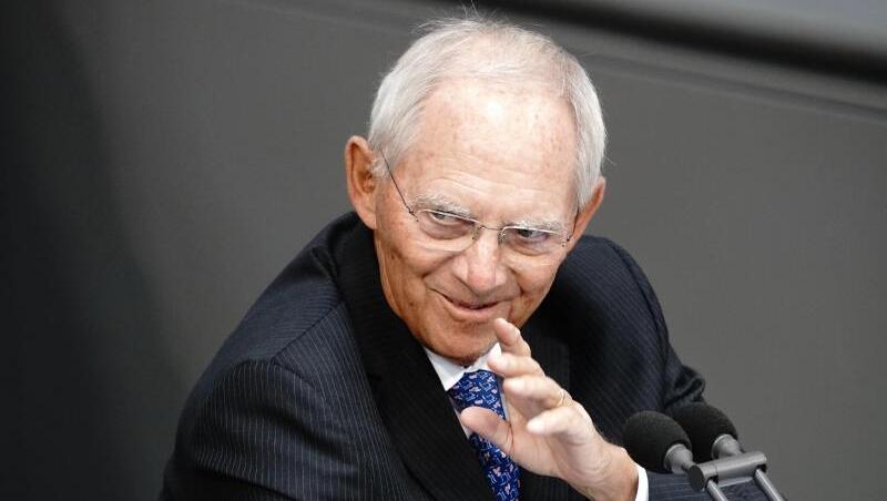 Die Idee für die "Kinderfragestunde" geht auf eine Initiative von Bundestagspräsident Wolfgang Schäuble zurück. Die Idee für die "Kinderfragestunde" geht auf eine Initiative von Bundestagspräsident Wolfgang Schäuble zurück.
