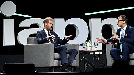 Prinz Harry (l.) beim Global Summit der International Association of Privacy Professionals (IAPP) in der US-Hauptstadt.