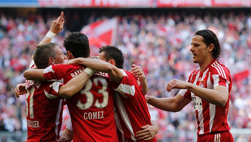 Fuss' Fazit: Dieses Finale hat für die Spieler eine ganz besondere Strahlkraft. Das haben auch die Höchstleistungen der Bayern-Spieler gegen Real Madrid gezeigt. Und das Besondere ist: Pokalsieger kannst du jedes Jahr werden, Champions-League-Sieger aber nicht. Und dies im Heimstadion zu erreichen, ist das Größte. Diese historische Chance wollen die Bayern ergreifen. Mein Tipp: Sie gewinnen 2:1 nach Verlängerung. Gomez trifft – und irgendjemand Außergewöhnliches. Lahm etwa. Fuss' Fazit: Dieses Finale hat für die Spieler eine ganz besondere Strahlkraft. Das haben auch die Höchstleistungen der Bayern-Spieler gegen Real Madrid gezeigt. Und das Besondere ist: Pokalsieger kannst du jedes Jahr werden, Champions-League-Sieger aber nicht. Und dies im Heimstadion zu erreichen, ist das Größte. Diese historische Chance wollen die Bayern ergreifen. Mein Tipp: Sie gewinnen 2:1 nach Verlängerung. Gomez trifft – und irgendjemand Außergewöhnliches. Lahm etwa.