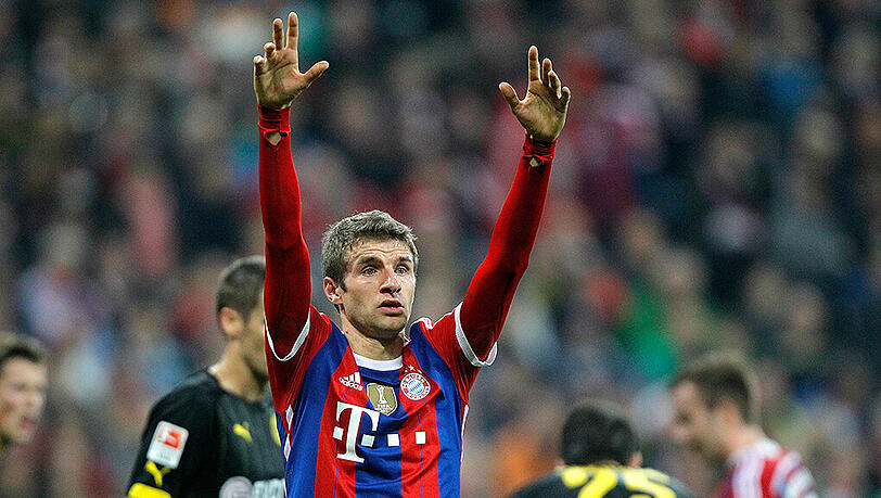 Hoch oben mit den Bayern, während der BVB im Tabellenkeller festsitzt: Thomas Müller. Hoch oben mit den Bayern, während der BVB im Tabellenkeller festsitzt: Thomas Müller.