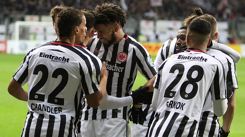 Eintracht Frankfurt steht nach einem Sieg gegen Arminia Bielfeld im Pokal-Halbfinale.