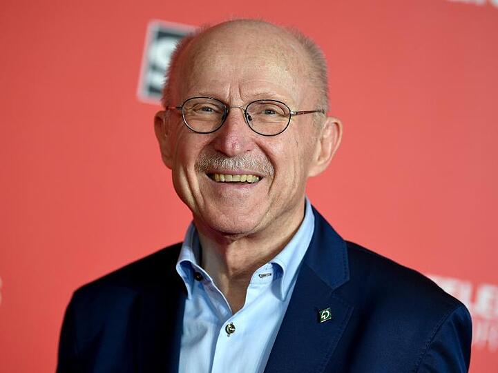 Willi Lemke, Sportfunktionär, kommt zur Veranstaltung "Bild100 Sport". Foto: Britta Pedersen/Archiv