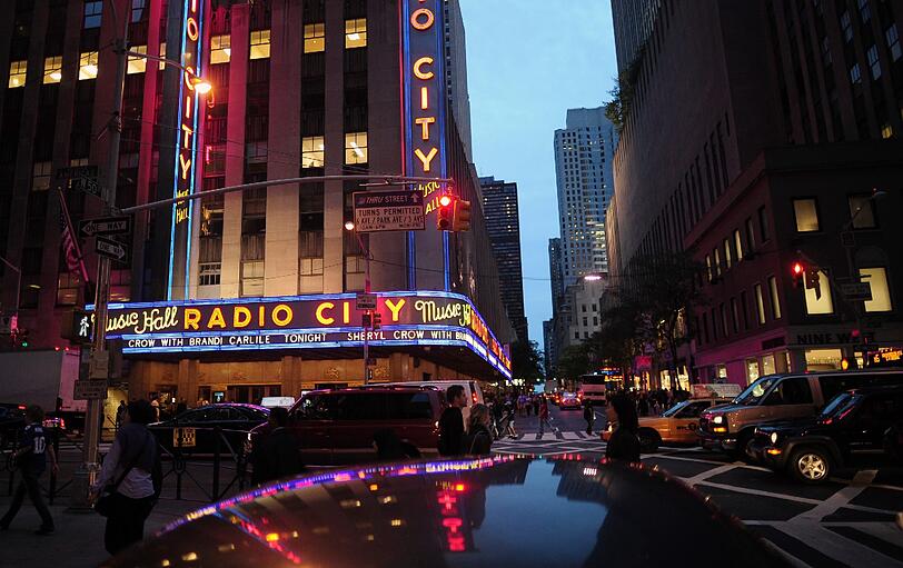 Die Radio City Music Hall in Manhattan: Hier sind schon Stars wie Michael Jackson oder Lady Gaga aufgetreten.