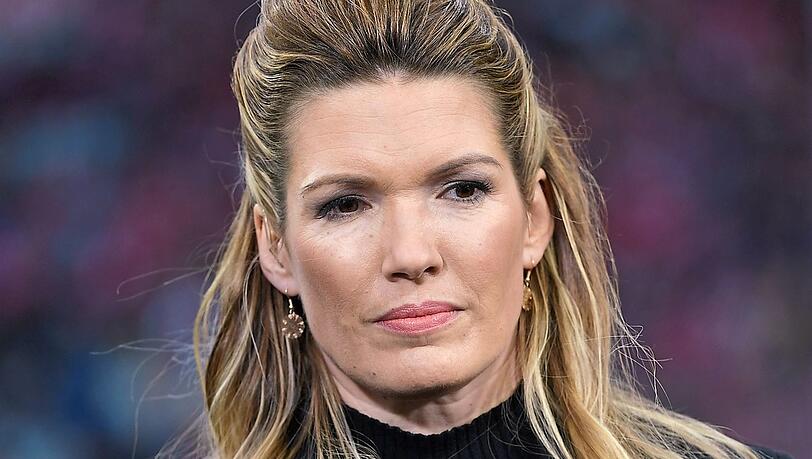 Plötzliche Sendepause - die Gesundheit geht vor: Sky-Moderatorin Jessica Libbertz. Plötzliche Sendepause - die Gesundheit geht vor: Sky-Moderatorin Jessica Libbertz.