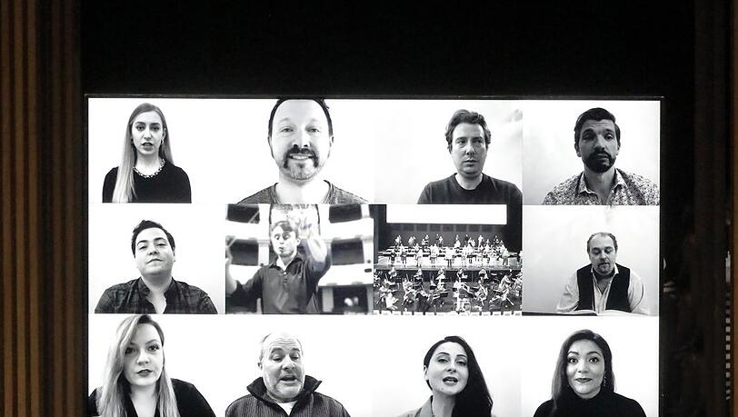 Alle darstellenden Künste gibt es bis (frühestens) Ende Januar nur als Video oder Zoom-Konferenz, wie hier am Ende von Mateja Koležniks Neuinszenierung von Verdis "Falstaff" im Nationaltheater, die am Schluss auf diese Situation anspielt.