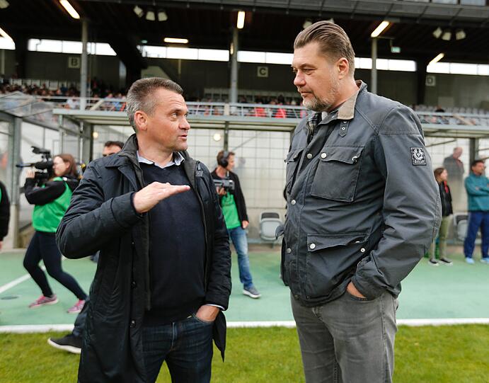 Die Bilder vom Benefiz-Spiel zugunsten von Olaf Bodden aus dem Grünwalder Stadion.