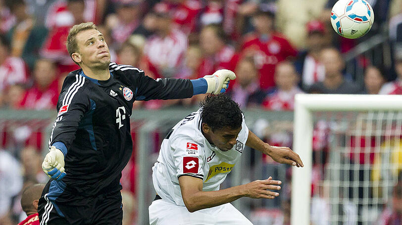 Manuel Neuer kam 2011 vom FC Schalke 04 zum FC Bayern - und leistete sich in seinem ersten Bundesliga-Auftritt für die Münchner einen verhängnisvollen Patzer.