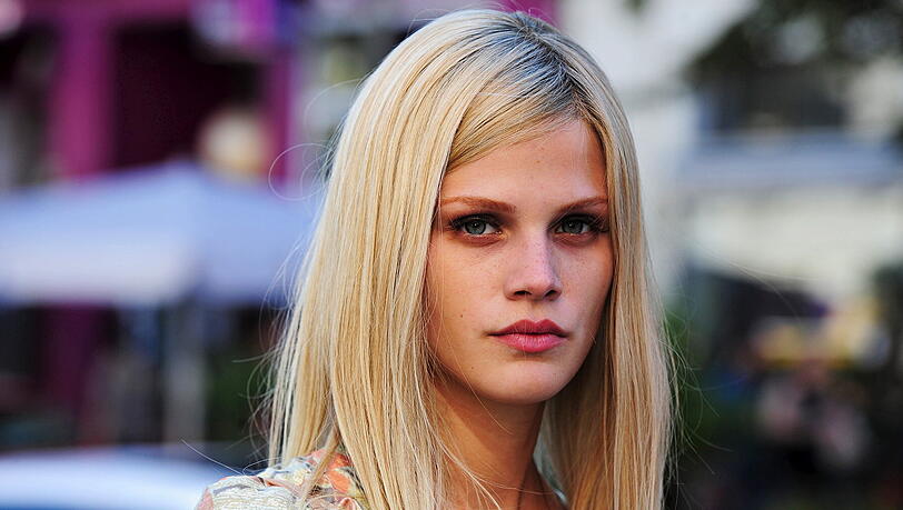 Lisa Tomaschewsky in "Heute bin ich blond" Lisa Tomaschewsky in "Heute bin ich blond"