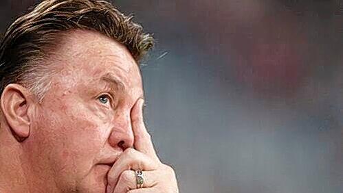 2:3 in Rom, trotzdem Erster. Macht für Louis van Gaal zusammen: ein lachendes und weinendes Auge. 2:3 in Rom, trotzdem Erster. Macht für Louis van Gaal zusammen: ein lachendes und weinendes Auge.