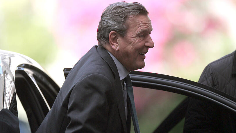 Könnte Aufsichtsratschef beim russischen Ölkonzern Rosneft werden: Ex-Bundeskanzler Gerhard Schröder. Könnte Aufsichtsratschef beim russischen Ölkonzern Rosneft werden: Ex-Bundeskanzler Gerhard Schröder.