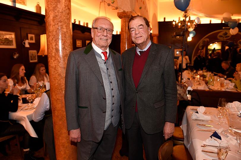 Wirt Edi Reinbold und Ernst Knut Stahl.