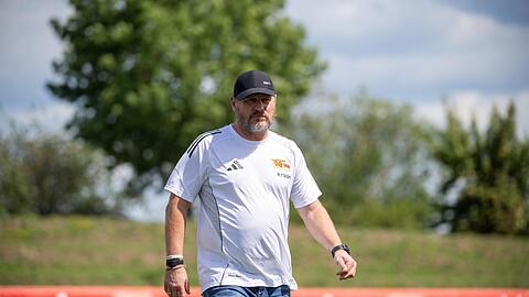 Unions Trainer Steffen Baumgart musste eine Niederlage seiner Mannschaft hinnehmen.