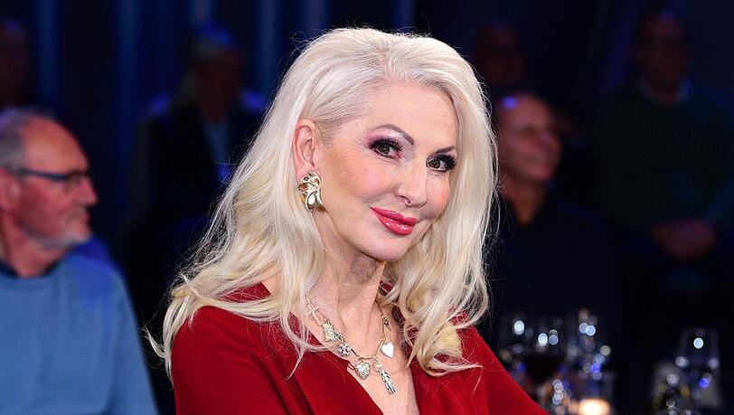 Désirée Nick hat sich vor wenigen Jahren bereits im "Playboy" gezeigt. Désirée Nick hat sich vor wenigen Jahren bereits im "Playboy" gezeigt.