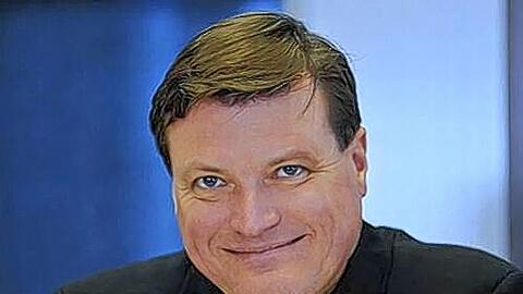 Mit den Gedanken dürfte Dirigent Christian Thielemann längst im Himmel bei Symphonie-Chefgott Ludwig van Beethoven sein.