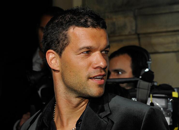 Von 2002 bis 2006 spielte Michael Ballack beim FC Bayern München. Danach wechselte er zu Chelsea.