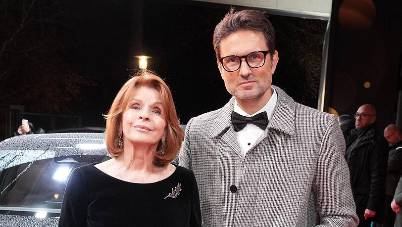 Senta Berger und Sohn Simon Verhoeven