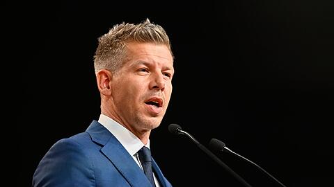Peter Magyar hat sich mit seiner Partei bei der Wahl in Ungarn durchgesetzt. (Archivbild)