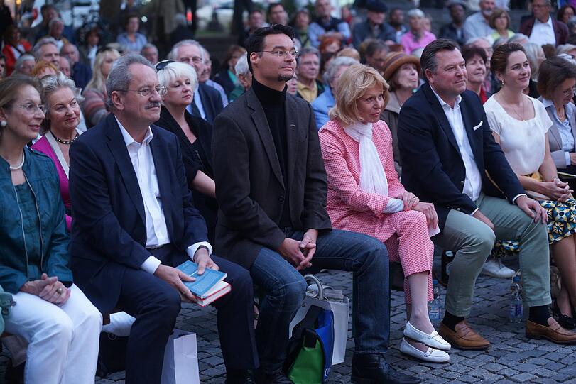Weitere Bilder vom Ehrenfest für Sigi Sommer auf dem Rindermarkt.